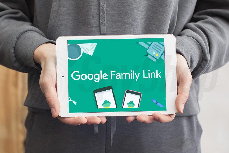 biały tablet z włączoną aplikacją Google Family Link