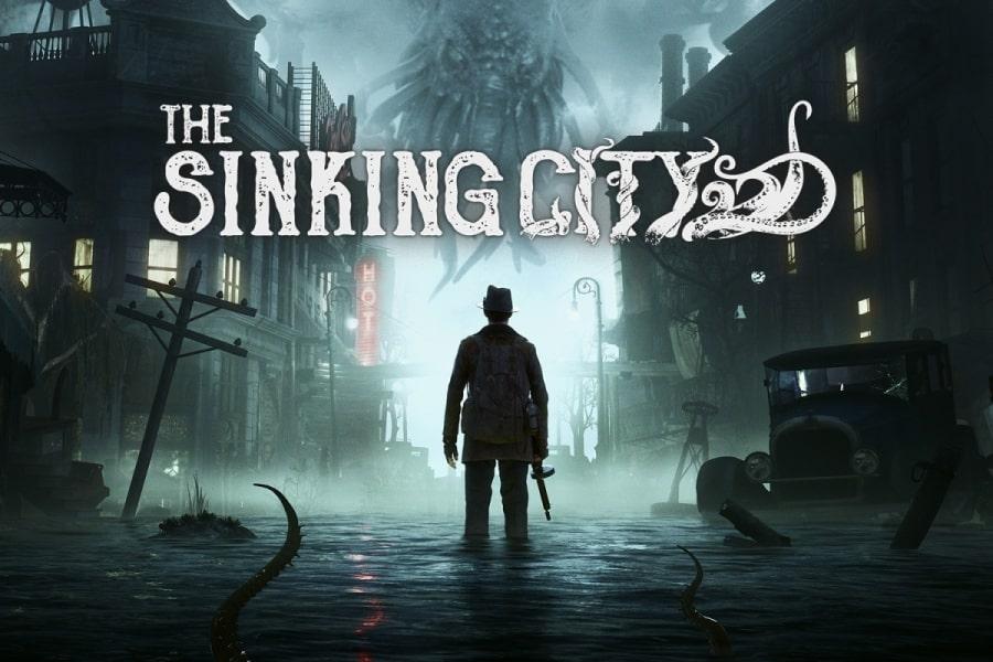 Okładka gry komputerowej. Krajobraz zalanego do połowy wodą miasta. Na środku ciemna postać mężczyzny z bronią. Duży napis The Sinking City.